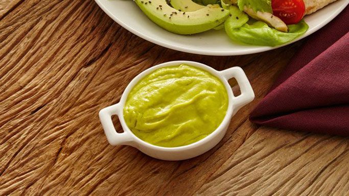 3 melhores receitas de maionese de abacate para saciar sua fome